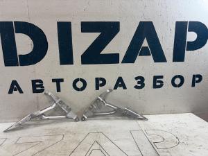 Петли крышки багажника левая правая 4B5827302F Audi  A6 С6