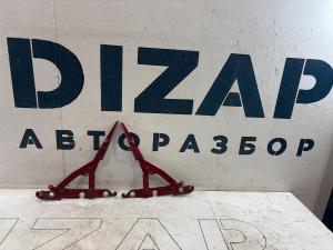 Петли крышки багажника левая правая 4F5827302D Audi A6 C6