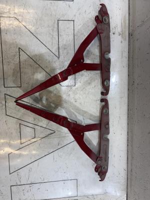 Петли крышки багажника левая правая 4F5827302D Audi A6 C6