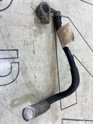 Клемма аккумулятора минус 1K0971235 Skoda Octavia II рест