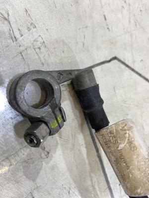 Клемма аккумулятора минус 1K0971235 Skoda Octavia II рест