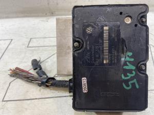 Блок ABS 7L0614111D Volkswagen Touareg I