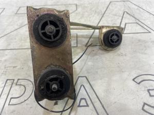 Кронштейн блока ABS 7L0614125 Volkswagen Touareg I