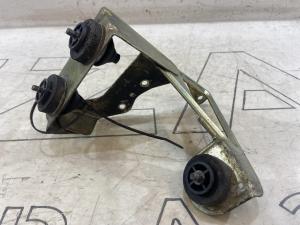 Кронштейн блока ABS 7L0614125 Volkswagen Touareg I