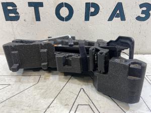 Домкрат 7L0011031B Volkswagen Touareg I