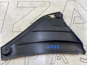 Вставка в жабо 7L6819730A Volkswagen Touareg I