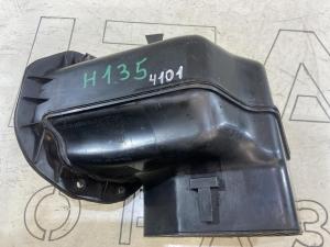 Воздухозаборник 7L0819049A Volkswagen Touareg I