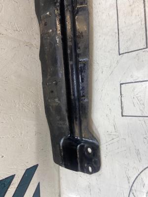 Траверса 7L0805551A Volkswagen Touareg I