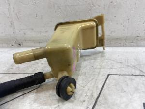 Бачок гидроусилителя 8D0422373J Audi A4 B5