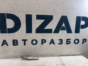 Петля капота левая 4B0823301D Audi A6 C5 / A6 C5 Allroad