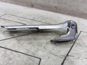 Петля капота левая 4B0823301D Audi A6 C5 / A6 C5 Allroad