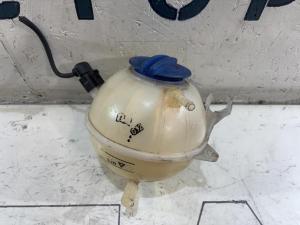 Расширительный бачок 1K0121407A Volkswagen Jetta MK5