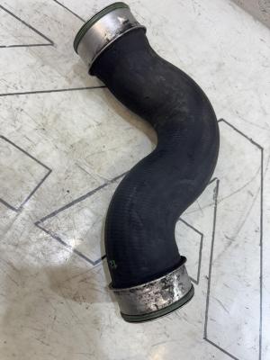 Патрубок интеркулера 1K0145832E Volkswagen Jetta MK5
