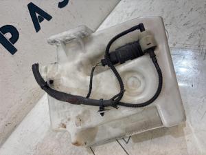 Бачок стеклоомывателя 1K0955453R Volkswagen Jetta MK5