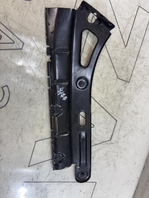 Направляющая заднего бампера правая 1Z5807148A 