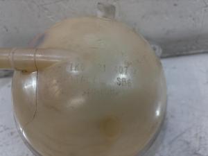 Расширительный бачок 1K0121407A Volkswagen Jetta MK5