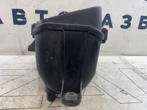 Корпус воздушного фильтра 1K0129607AL Volkswagen Jetta MK5