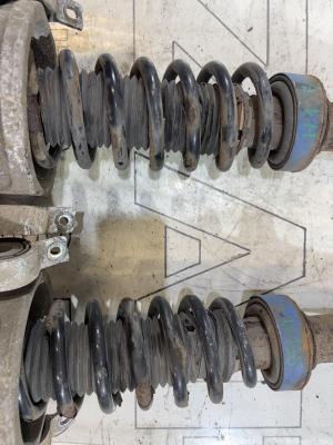 Амортизаторы с пружинами задние 7L6513029E Volkswagen Touareg I