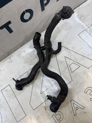 Патрубок радиатора 1K0121049DM Skoda Octavia II рест