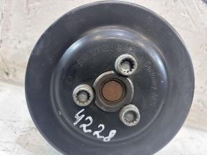 Шкив клинового ремня 03D121028B 