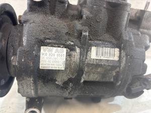 Компрессор кондиционера 1K0820859T Skoda Octavia II рест