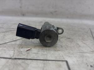 Клапан фазорегулятора 03C906455A Skoda Octavia II рест