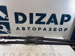 Накладки порога внутренняя правая 893853906D Audi 80 B3