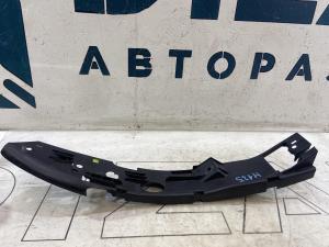 Кронштейн переднего бампера правый 7L6807184A Volkswagen Touareg I