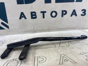 Поводок бескаркасной щётки 7L0955407D Volkswagen Touareg I