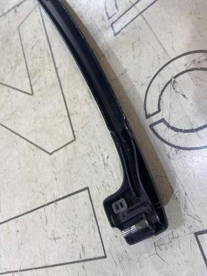 Поводок бескаркасной щётки 7L0955407D Volkswagen Touareg I