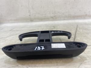 Крюки с микролифтом для сумок в багажник 6Y5867615B Skoda Octavia RS II