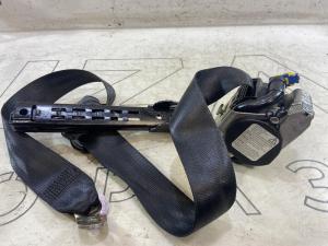 Ремень безопасности передний правый 1Z0857702A Skoda Octavia RS II