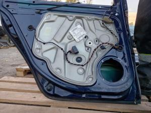 Двери 1Z0831055 Skoda Octavia Combi A5 (универсал)