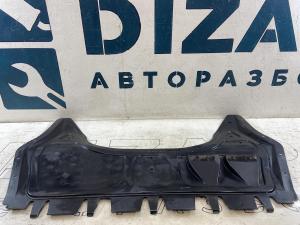 Пыльник двигателя центральный 1K0825237J Skoda Octavia II рест