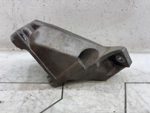 Кронштейн двигателя левый 8D0199307K Audi A4 B5