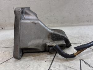 Кронштейн двигателя правый 8D0199308AD Audi A4 B5