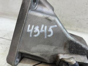 Кронштейн двигателя правый 8D0199308AD Audi A4 B5