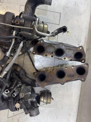 Турбины левая правая 078145703T 