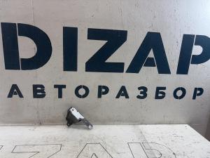 Кронштейн осушителя,правый 078133576D 