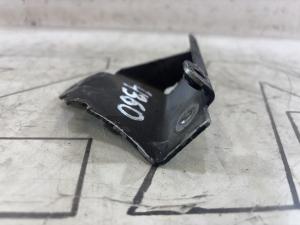 Кронштейн осушителя,правый 078133576D 