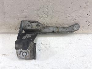 Кронштейн патрубка интеркулера 078133576A 