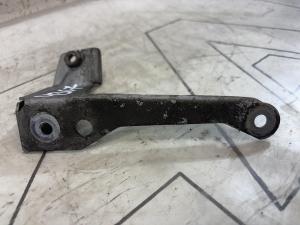 Кронштейн патрубка интеркулера 078133576A 