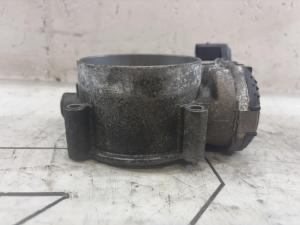 Дроссельная заслонка 077133062A 