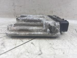 Блок управления двигателем (ДВС) 03C906016AK Skoda Octavia II рест