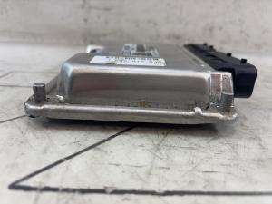 Блок управления двигателем (ДВС) 4E0907560 