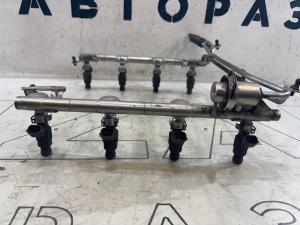 Топливная рампа 8E0201215AE Audi A4 B6 / A4 B7