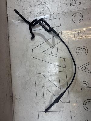 Трубка масляного радиатора 8E0121107P Audi A4 B6 / A4 B7