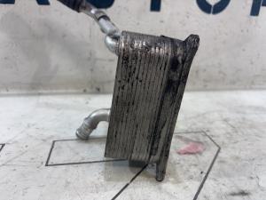 Масляный радиатор 079117021M 