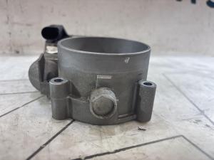 Дроссельная заслонка 077133062A 