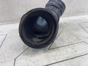 Шланг забора воздуха 8E0129627F Audi A4 B6 / A4 B7